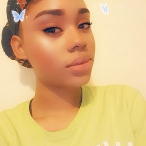 Meet your Posher, Mimi